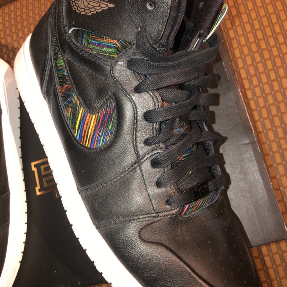 Air Jordan 1 Retro High Nouv BHM 2016 Size 11 - Picture 10 of 16